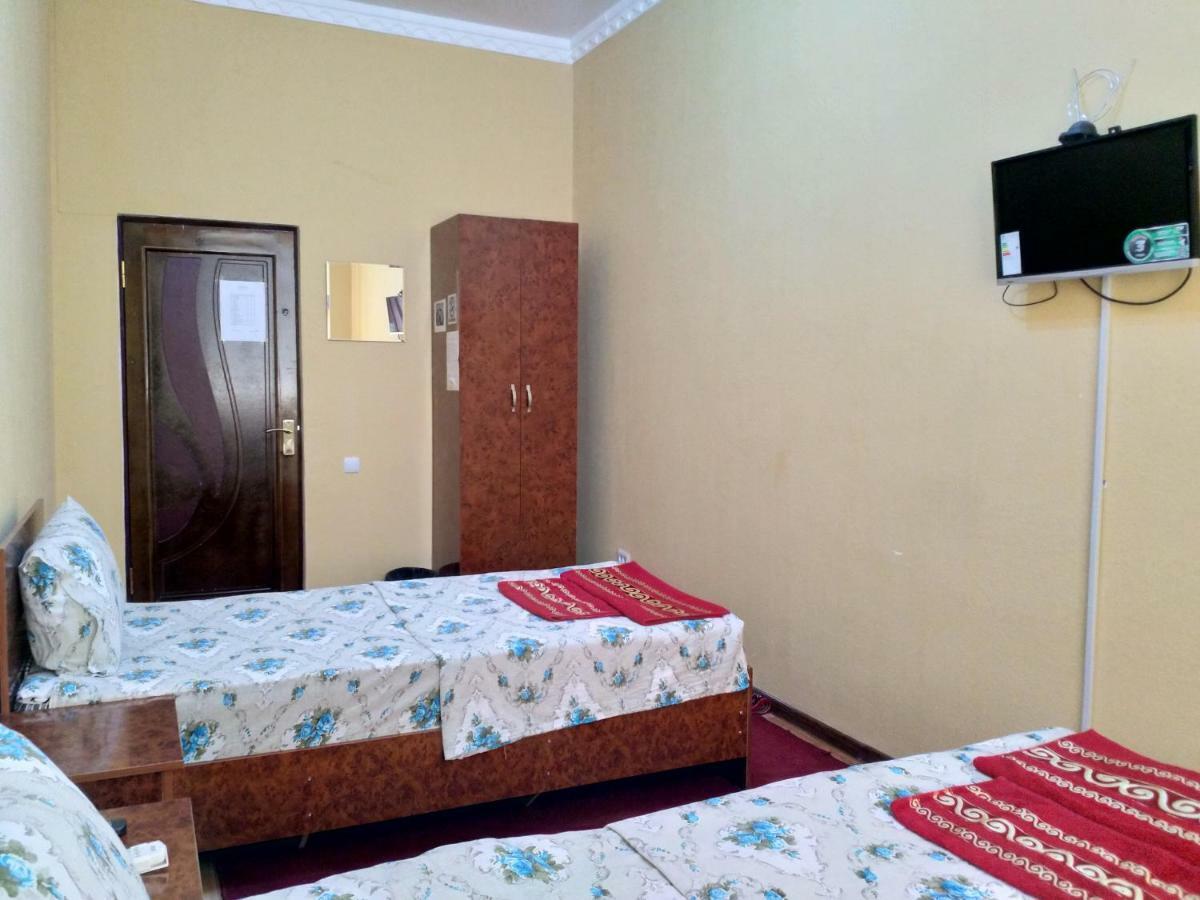 Hostel Mukarram Buchara Exteriör bild