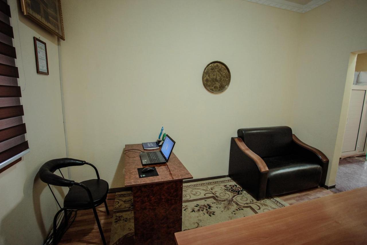 Hostel Mukarram Buchara Exteriör bild
